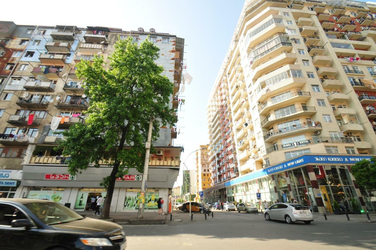 Apartments With A View Of The Trinity Holy Батуми Экстерьер фото